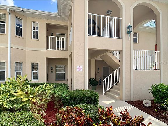 3rd image of 5800 Sabal Trace Dr #208-2