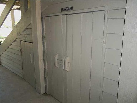 3rd image of 86 Breakwater Bay Unit 10E