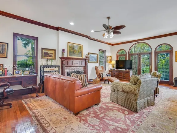 29 Bridgetown Rd, Hilton Head Island, SC 29928