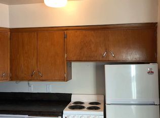 107 E 2nd St, Kaukauna, WI 54130