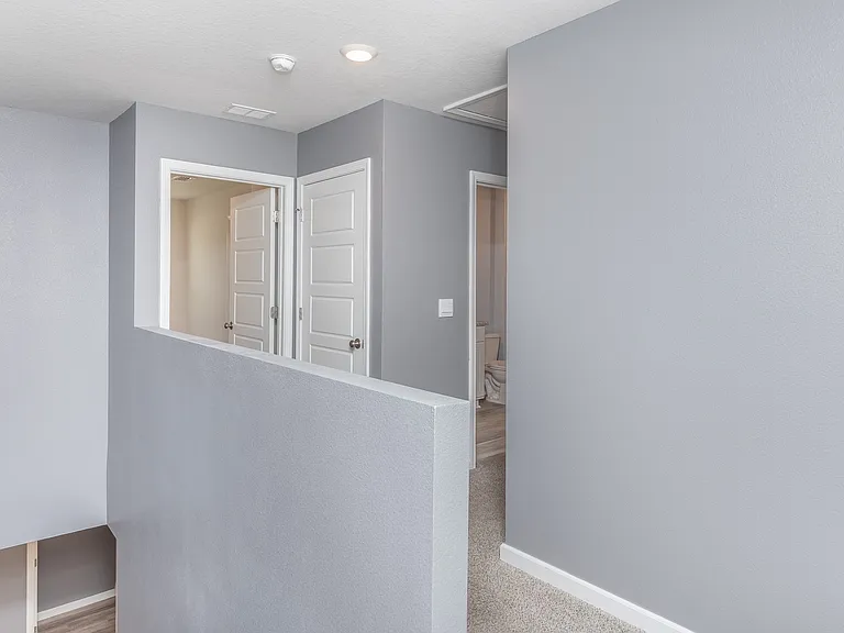 5720 Blackhorse Cir — Photo 8