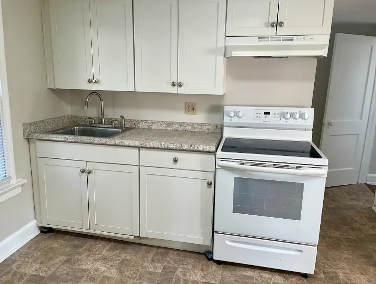 425 Cole Ave — Photo 16
