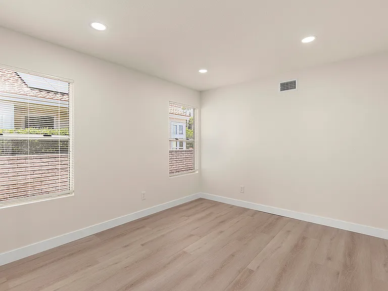 12295 Picrus St — Photo 35
