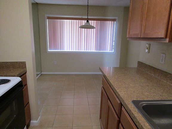 3rd image of 5868 Peregrine Ave