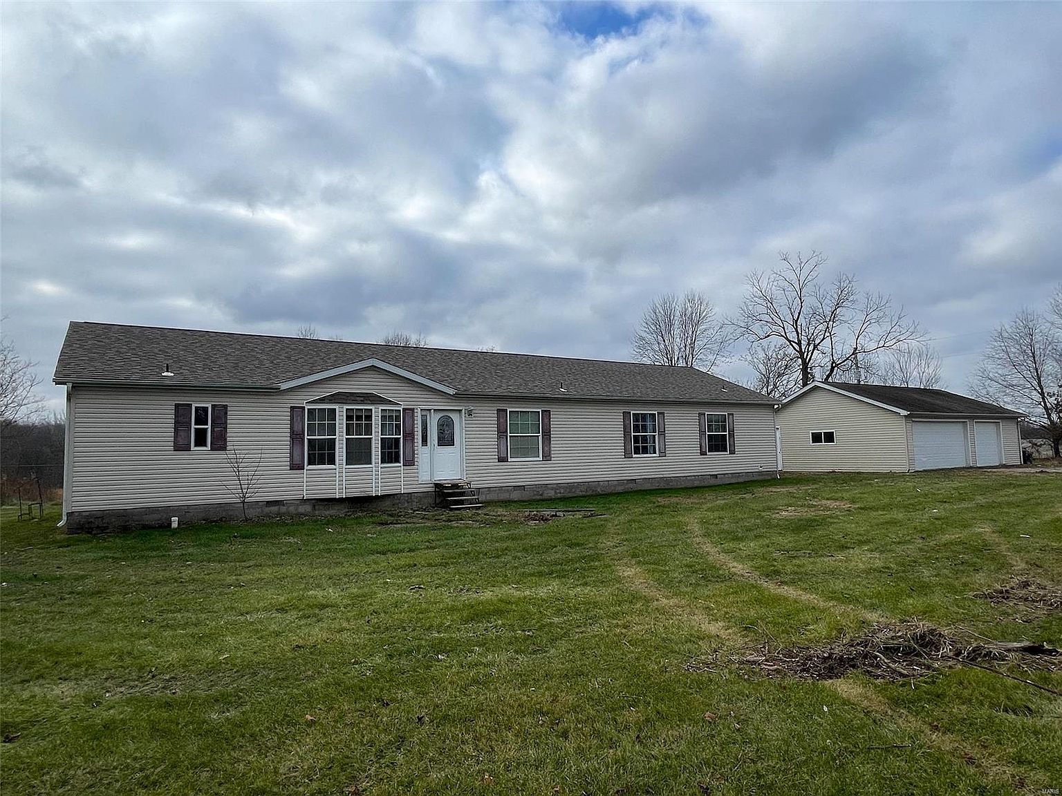 9100 Kinlou Rd, Kinmundy, IL 62854 Zillow