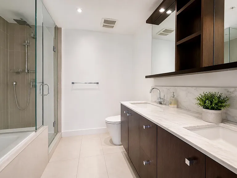 1028 Barclay St #2202 — Photo 9