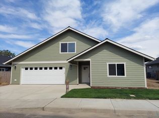 586 Minerva St, Metolius, OR 97741