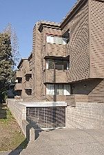 Exterior :: 1500 Sherman Ave #2D