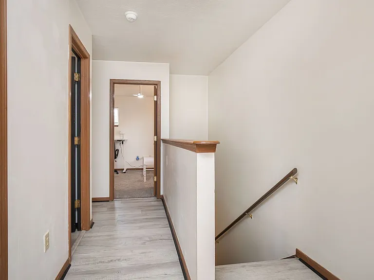 936 Camp St — Photo 18