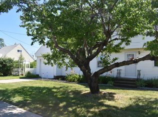 5289 Smith Rd, Brookpark, OH 44142