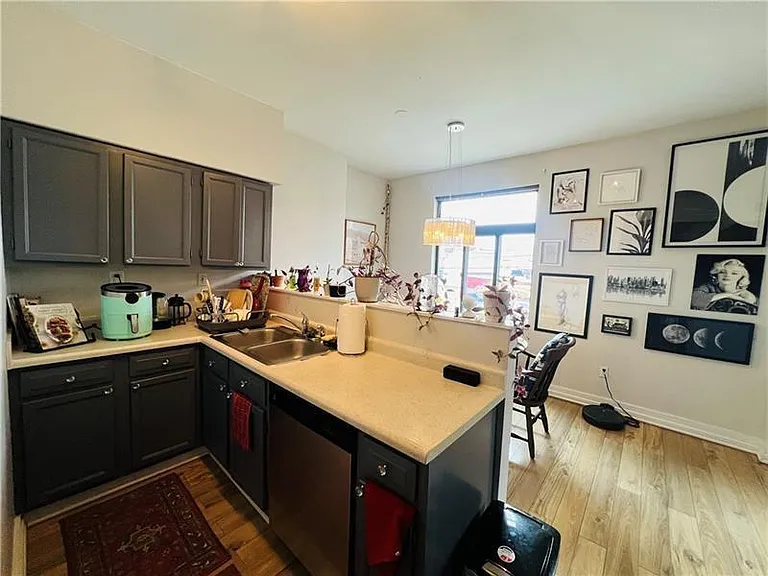 200 S Millvale Ave #201 — Photo 13