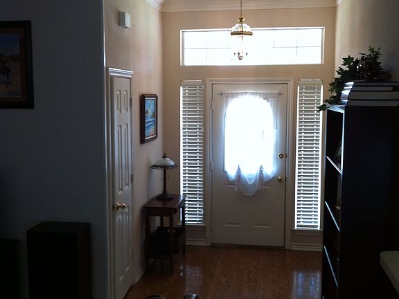 3rd image of 133 Honeysuckle Dr
