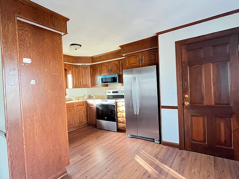4 Gardner St #2 — Photo 16