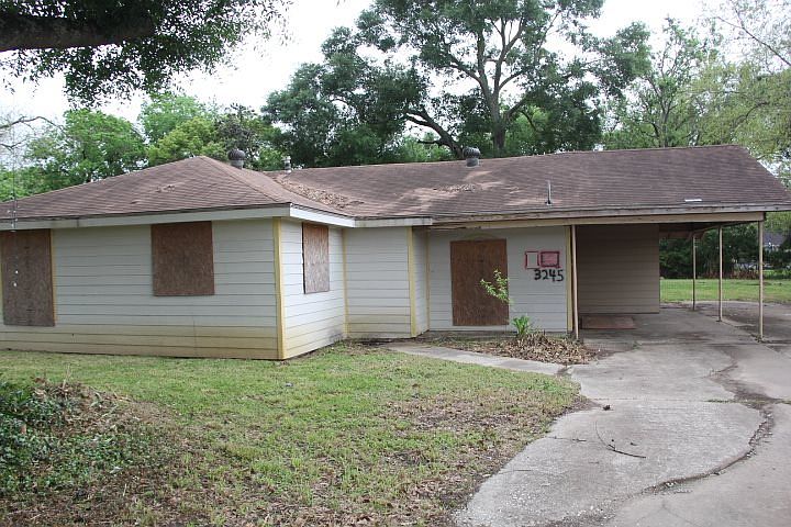 1st image of 3245 Corley St