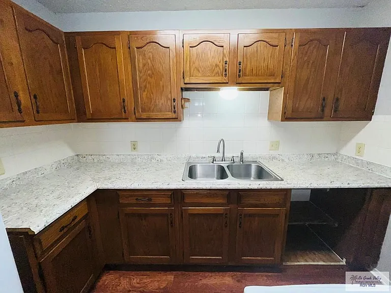 2805 Treasure Hills Blvd #1 — Photo 13