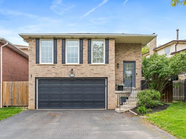 834 Merritt Dr, Milton, ON L9T 4K1