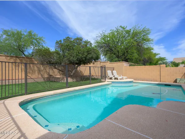 9723 E Rock Ridge Ct, Tucson, AZ 85749