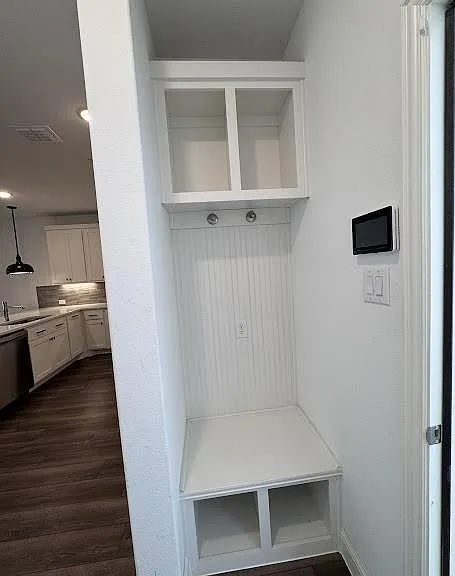 3657 Dutchess Dr — Photo 18