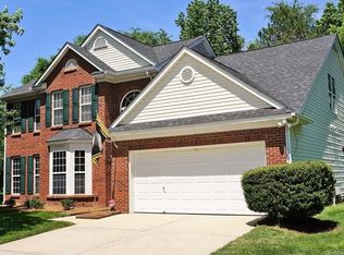 4002 Raven Rock Ct, Charlotte, NC 28270