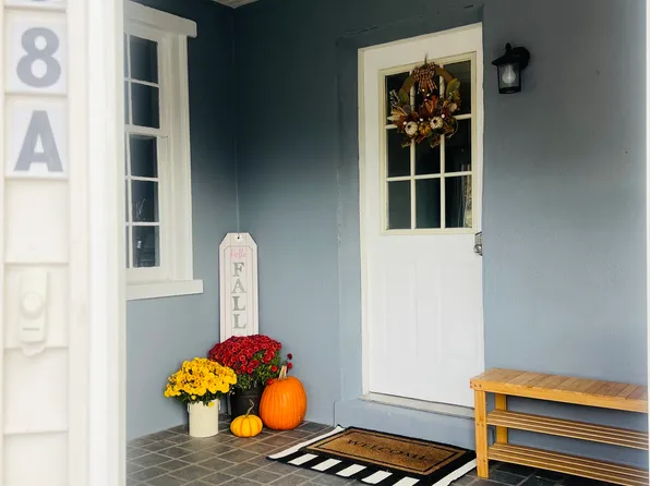 288 Hoffmansville Rd, Bechtelsville, PA 19505