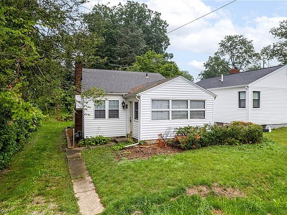2nd image of 359 Dawnshire Dr