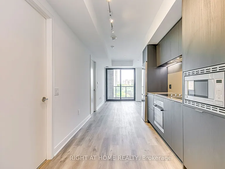86 Dundas St E #606 — Photo 6
