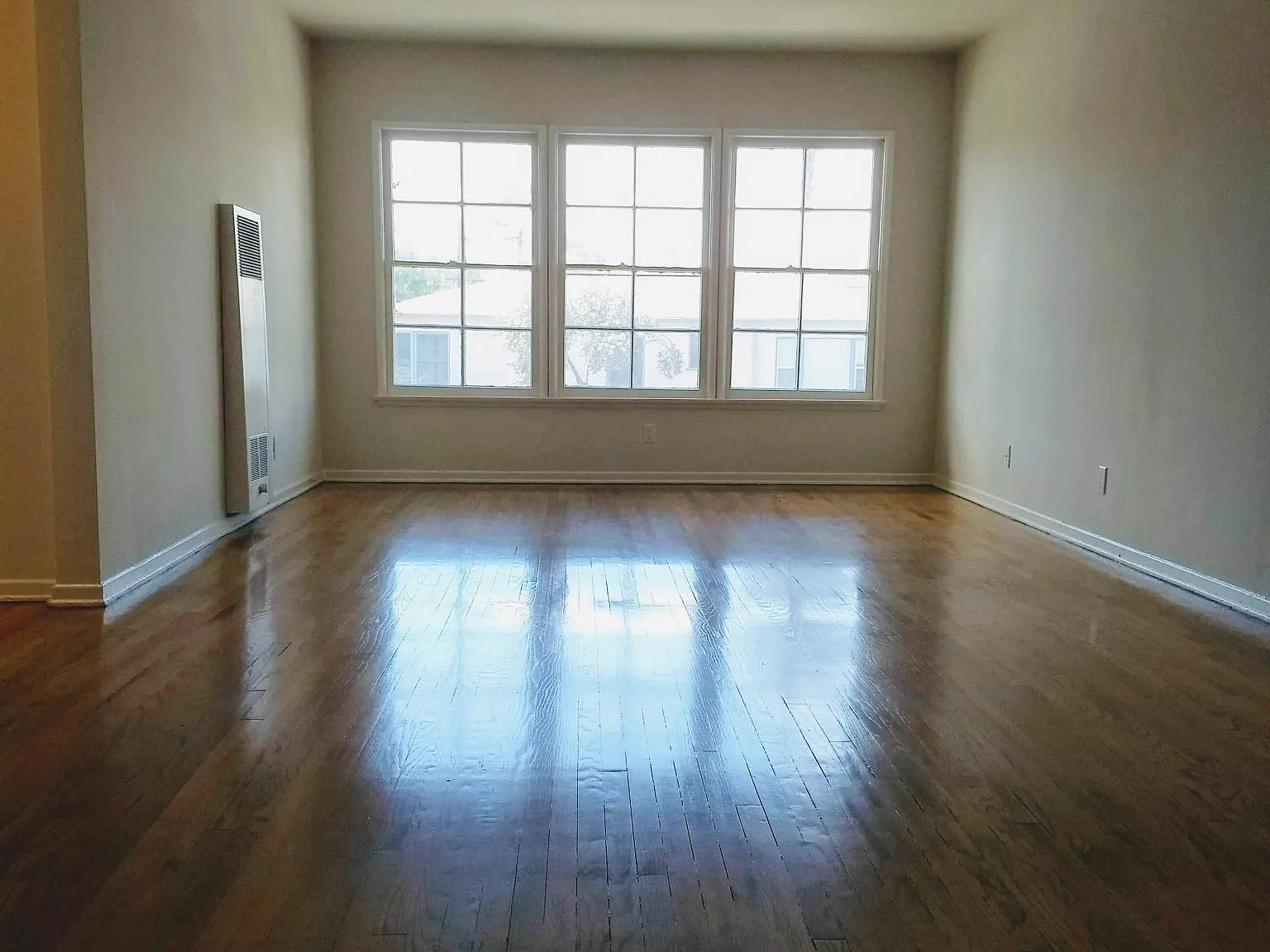 2 bed, $2,795 — Photo 2
