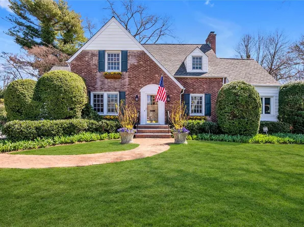 1965 Brookwood Drive, Baldwin, NY 11510