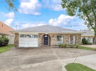 3813 Transcontinental Dr, Metairie, LA 70006