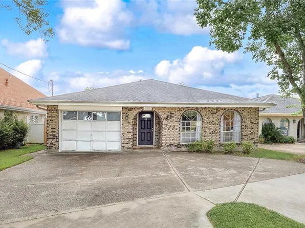 3813 Transcontinental Dr, Metairie, LA 70006
