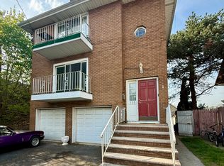 135 Jay Ave #1, Lyndhurst, NJ 07071