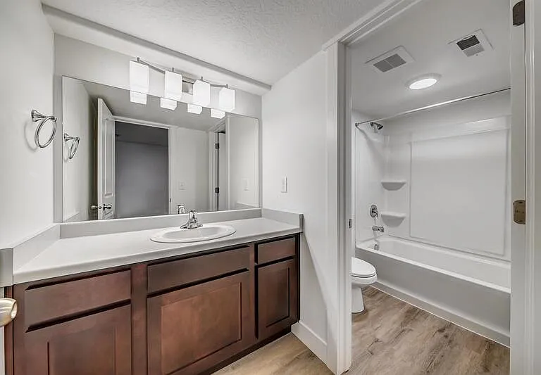 3904 W Hardman Way #NEXT TO LAUNDRY — Photo 9