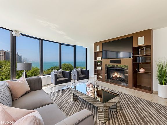 5th image of 505 N Lake Shore Dr #815-816