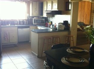 18790 Addison Dr, Southfield, MI 48075