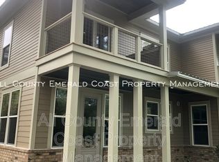47 Palm St #B, Freeport, FL 32439
