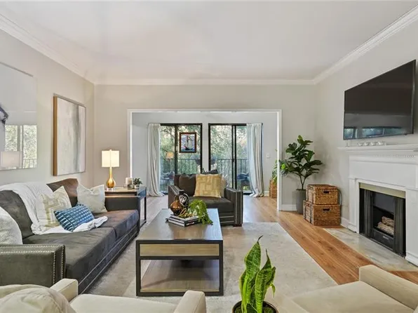 3071 Lenox Rd NE APT 29, Atlanta, GA 30324
