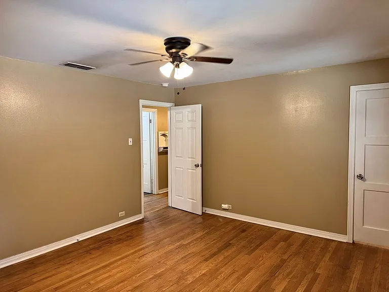 1801 Rose St — Photo 14