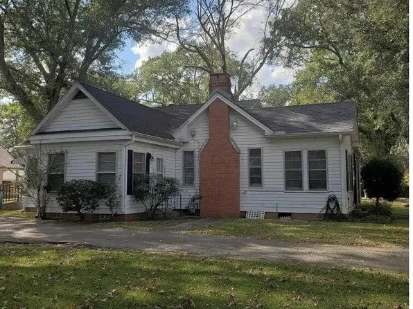 123 Cottage Rd, Carthage, TX 75633