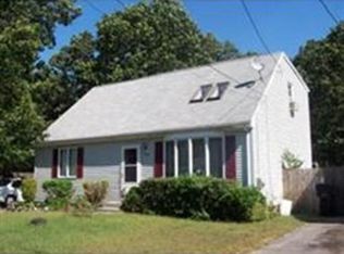 245 Gresham St, Springfield, MA 01119