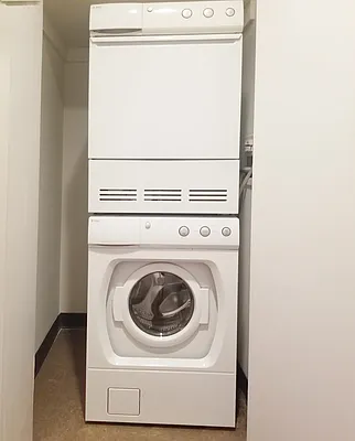 Rented by Compass | media 30