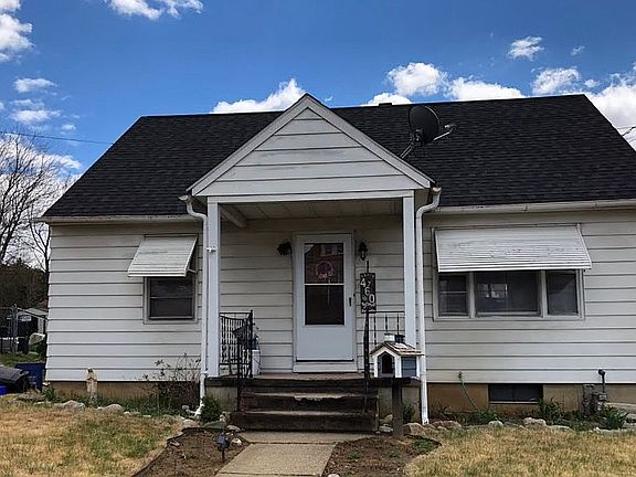 4th image of this home