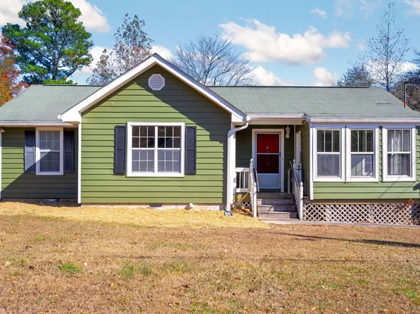 302 Ridgecrest Dr, La Fayette, GA 30728