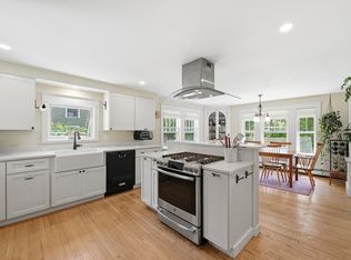 14 Dry Point Dr, Rome, ME 04963