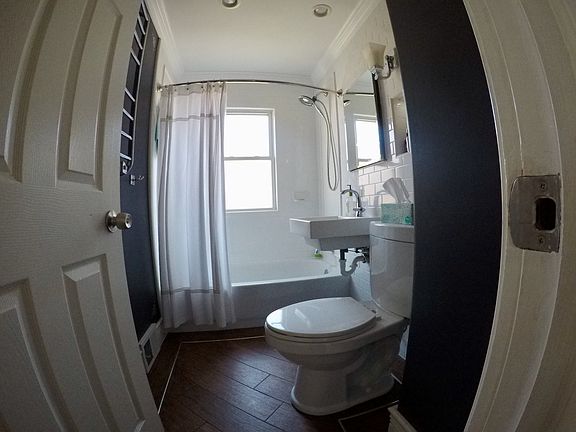 4th image of 3624 N Panama Ave