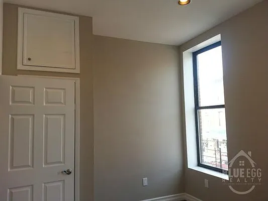 Rented by Blue Egg Realty Corp | media 28