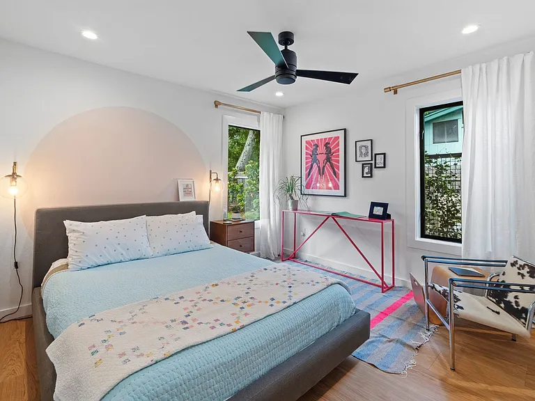 3205 Locke Ln — Photo 15