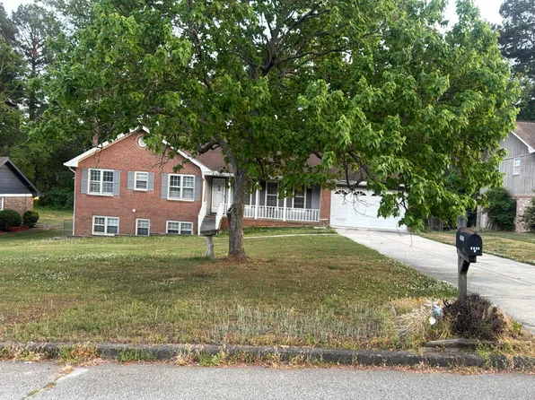 3802 Imperial Dr, Snellville, GA 30039