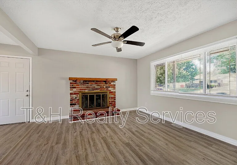 5527 S Kealing Ave — Photo 3