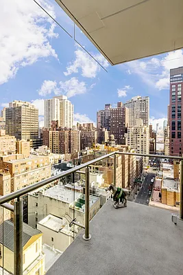 Rented by Compass | media 23