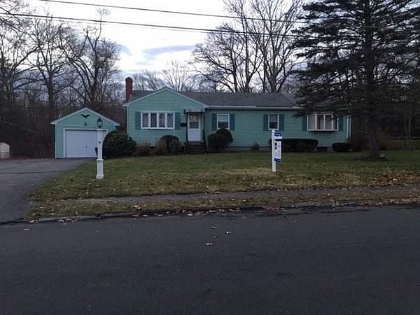 1st image of 16 Carmine Ave
